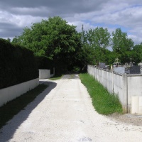 A Ayguemortes au cimetière prendre le chemin de l'étang - point 6