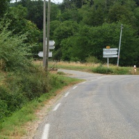 21-Point 16 - Mouchac A droite dir Malromé et de suite à gauche le petit chemin