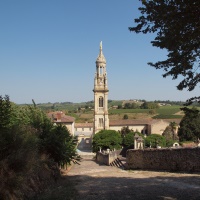 1-La statue dorée sur le dôme de la basilique visible depuis toutes les hauteurs du circuit