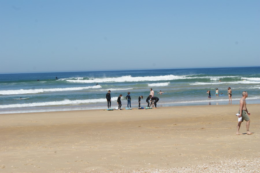 Les plages océanes Cap ferret surfeur