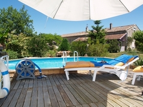 Chambres d'hotes Au Mayne d'Esteve à Saint-Aubin de Médoc