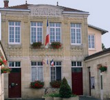 AYGUEMORTE-LES-GRAVES : La mairie