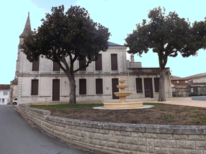 La mairie de Donnezac