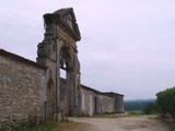 FRANCS : Château de Francs (portail)