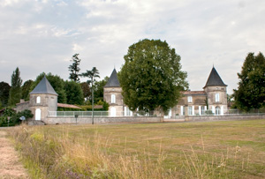 LADAUX : Château d'Haurets