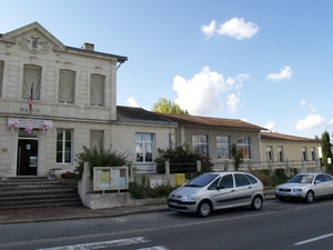 La mairie de Lagorce
