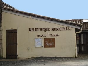 La Lande de Fronsac : Bibliothèque