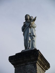 Saint Germain La Rivière: une bien belle croix