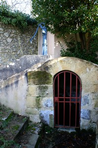 Martillac : Fontaine du 18ème siècle