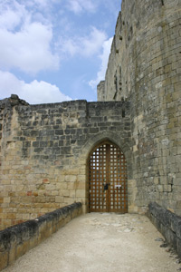 RAUZAN : Château de RAUZAN