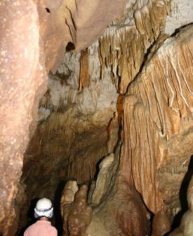La Grotte Céléestine, RAUZAN