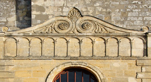 SAINT-CAPRAIS DE BORDEAUX : Détail du portail