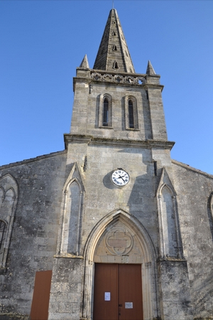 L'église de Saint Seurin de Cadourne